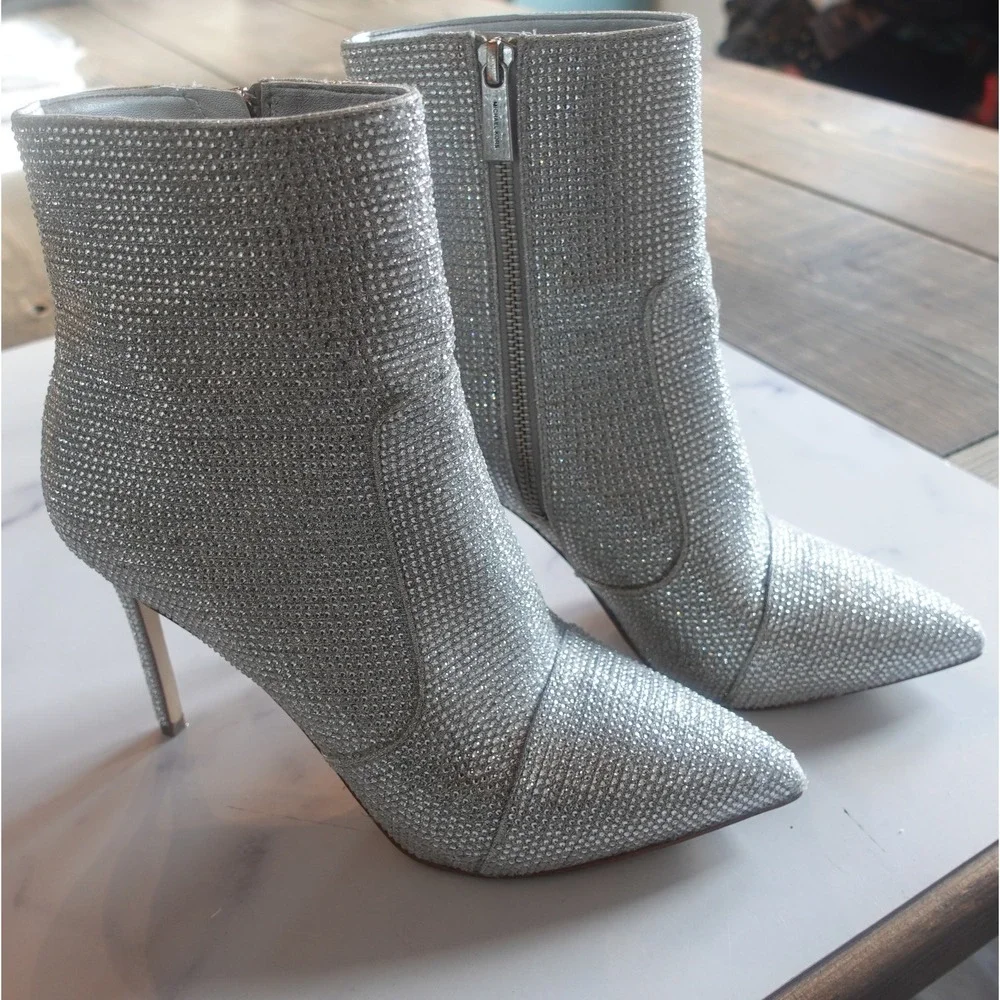 MICHAEL KORS Rue Rhinestone Pointed Toe Stiletto Booties Silver Size 8 Bling Y2K
